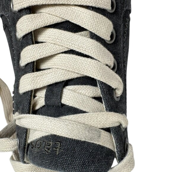 Taos Star Sneaker Grey White Womens Size 6.5 Casual Tennis Shoes Lace Up Gray - Picture 5 of 13